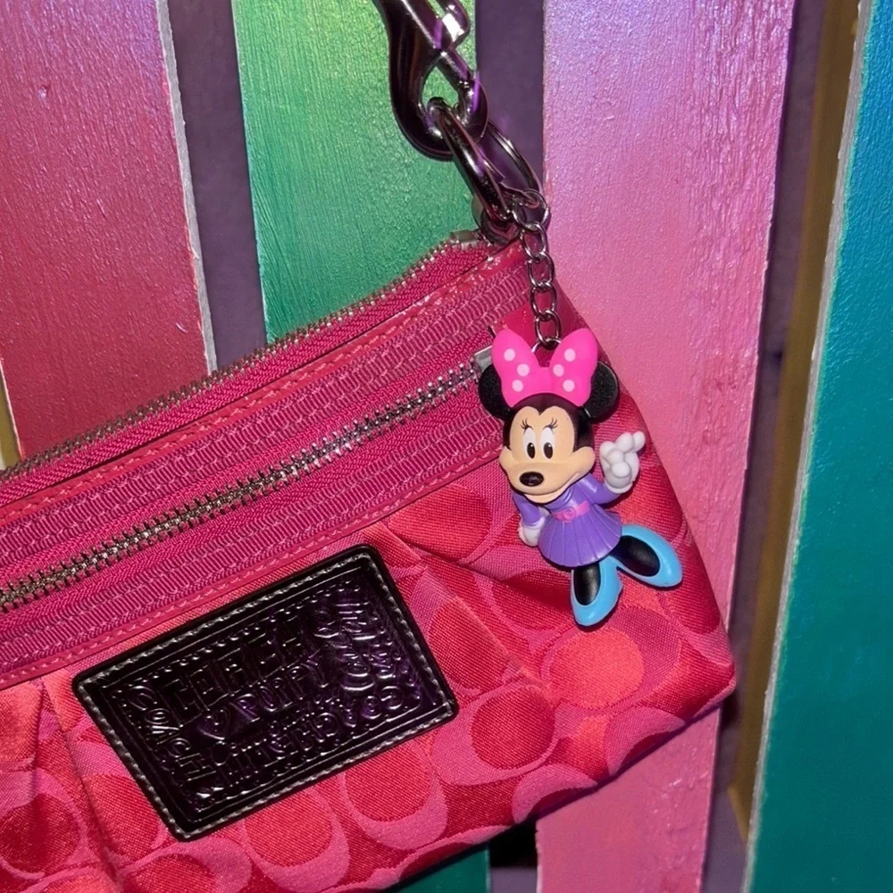 Kids Minnie Mouse Pink Keychain